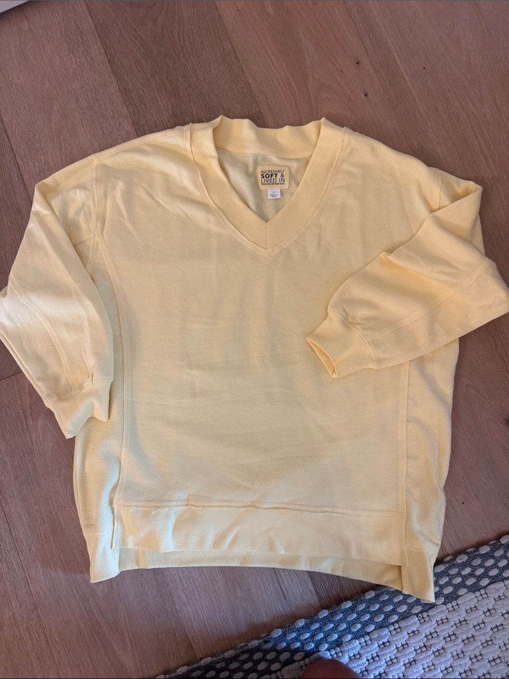 Pink Rose Pale Yellow V-Neck Sweatshirt Never Worn